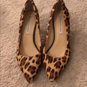 Diane Von Furstenberg leopard hair heels size 7